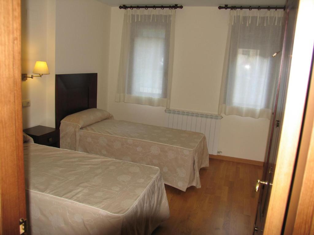 Villa Russell Hotel&Apartments Torla Phòng bức ảnh