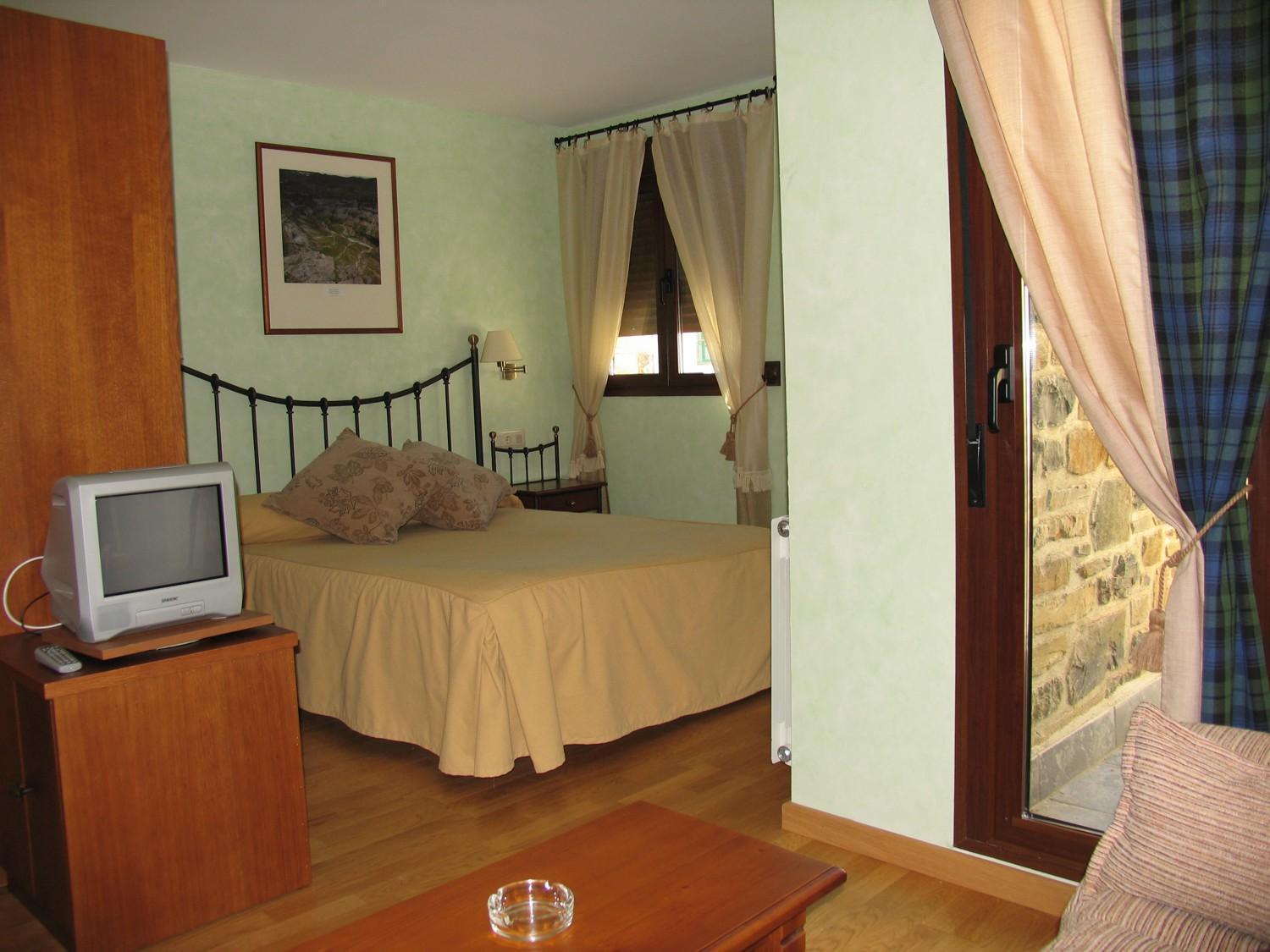 Villa Russell Hotel&Apartments Torla Ngoại thất bức ảnh
