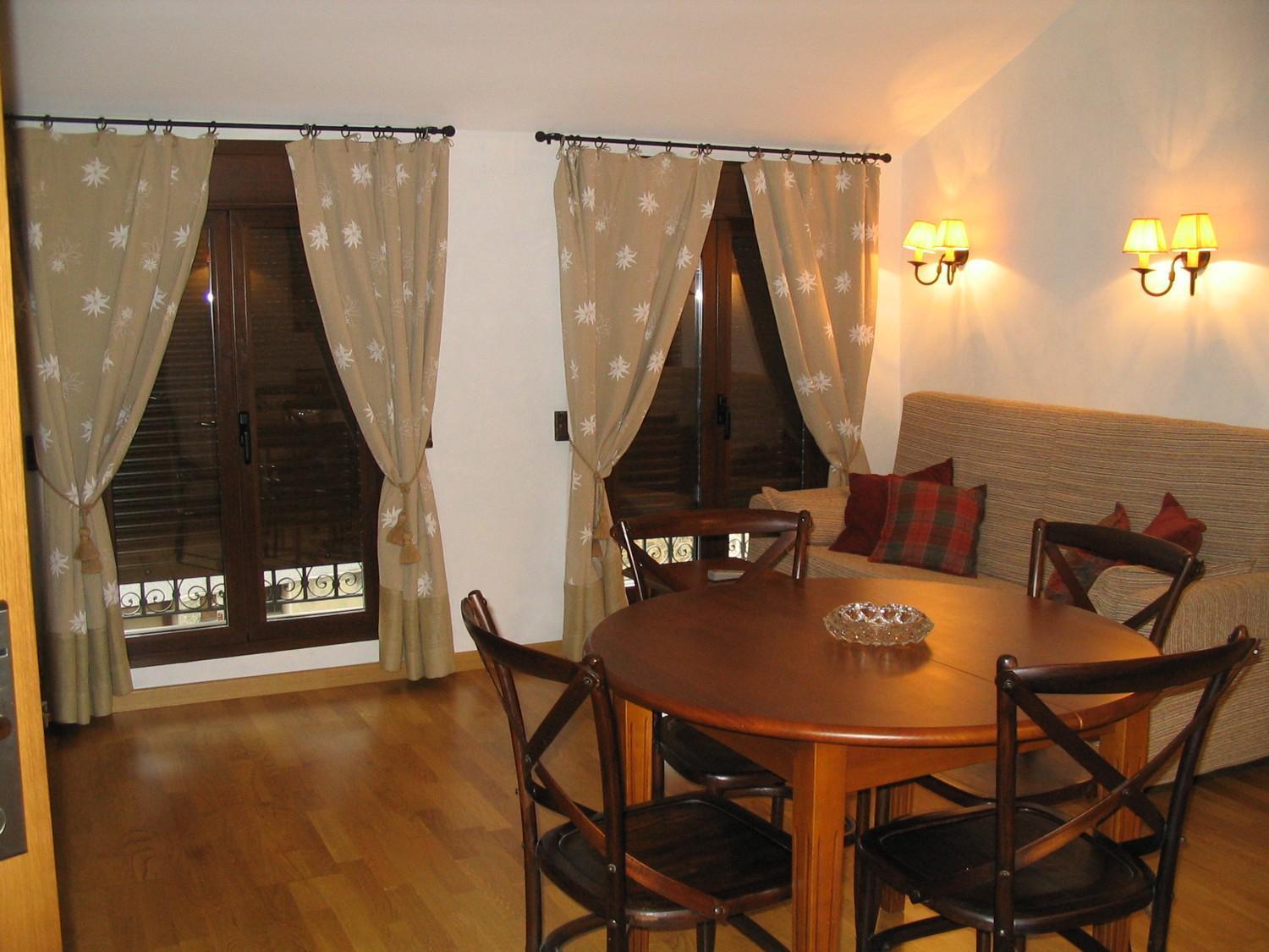 Villa Russell Hotel&Apartments Torla Ngoại thất bức ảnh