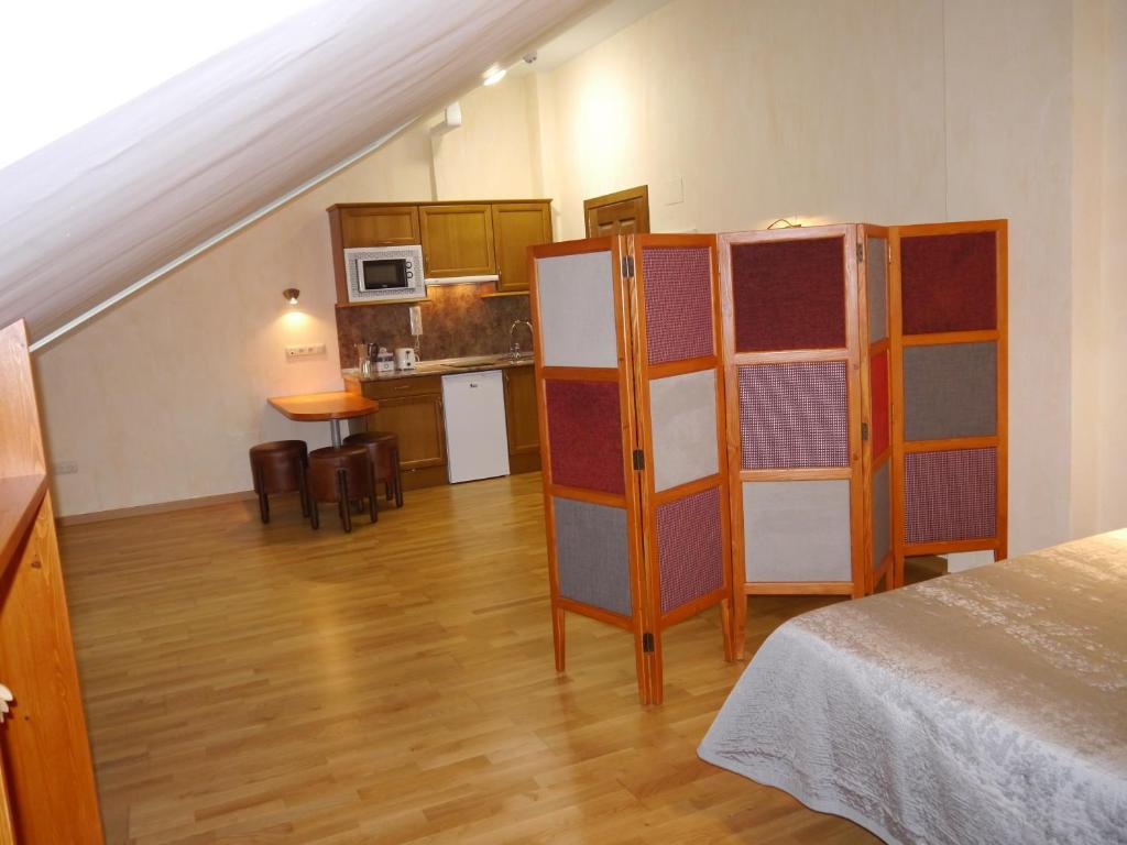 Villa Russell Hotel&Apartments Torla Phòng bức ảnh