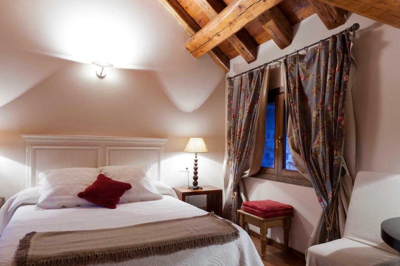 Villa Russell Hotel&Apartments Torla Ngoại thất bức ảnh