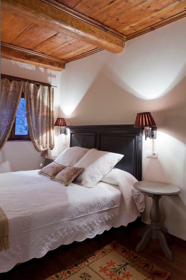 Villa Russell Hotel&Apartments Torla Ngoại thất bức ảnh