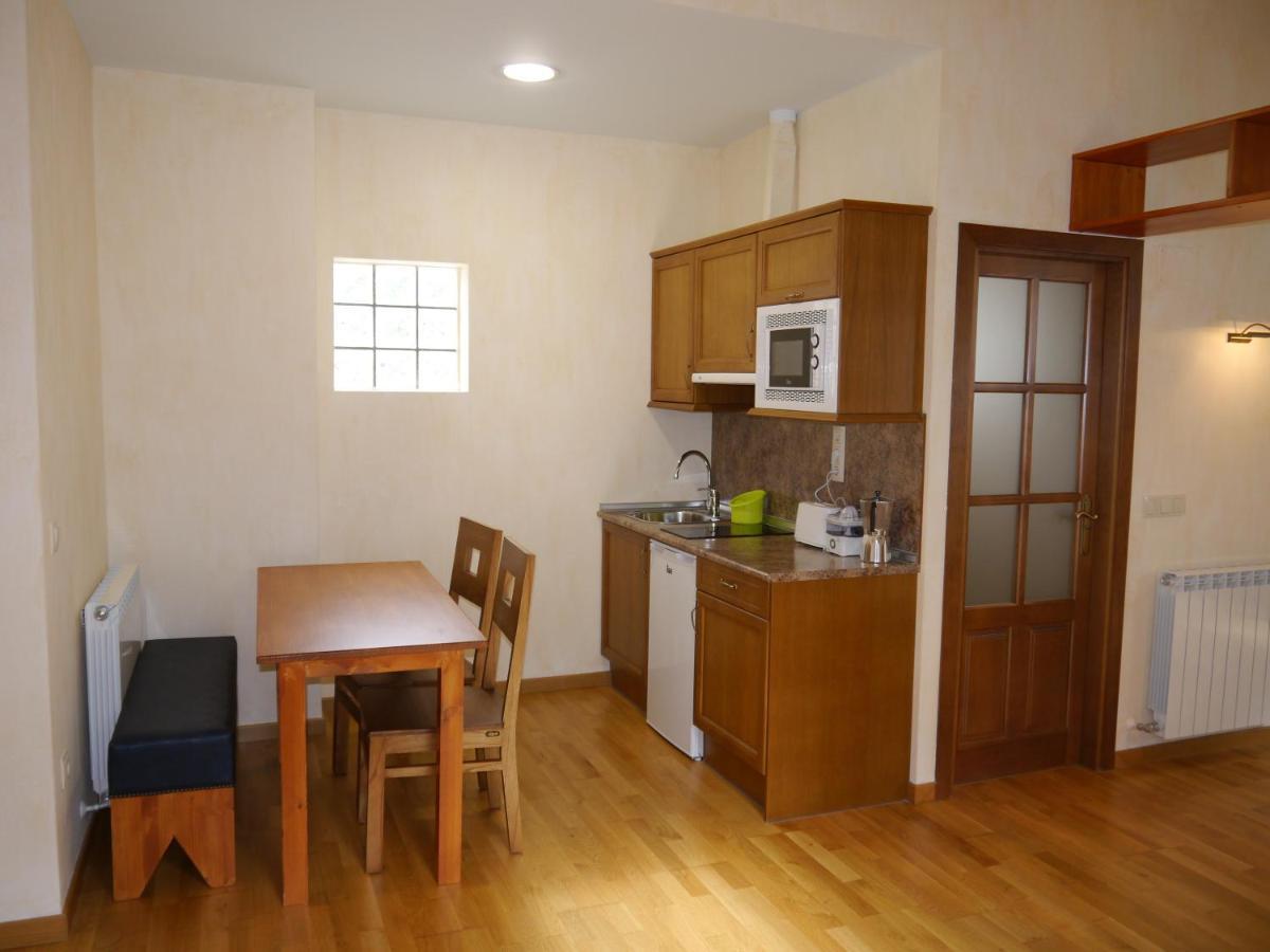 Villa Russell Hotel&Apartments Torla Phòng bức ảnh